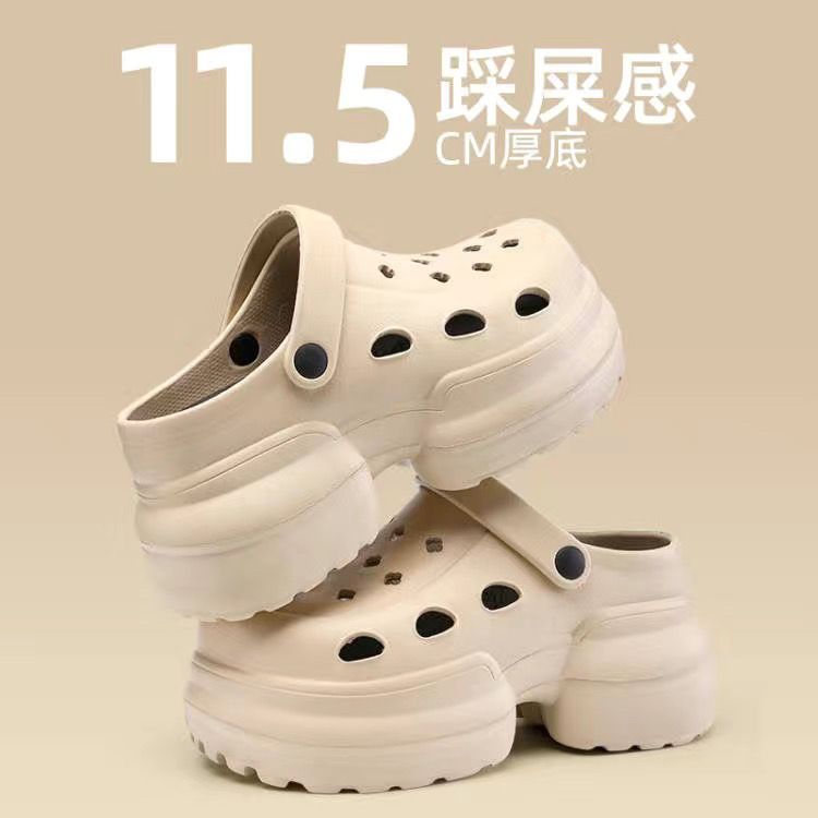 Sepatu Panda Light Hole Wanita Pakaian Luar Ruangan 2024 Baru Musim Semi dan Musim Panas Antiselip Muffin Meningkat Sandal Ujung Tertutup dengan Lampu Wanita