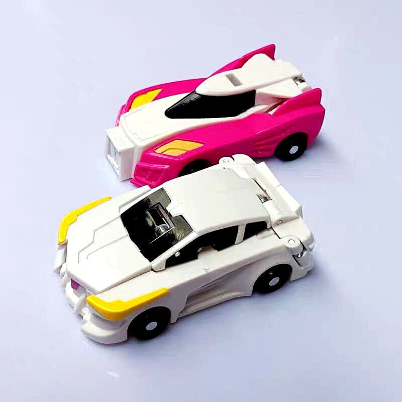 Mobil Mainan Anak-Anak Kombinasi Mobil Unicorn Pegasus Sayap Langit Ajaib Tabrakan Hisap Magnetik Deformasi Orangtua-Anak