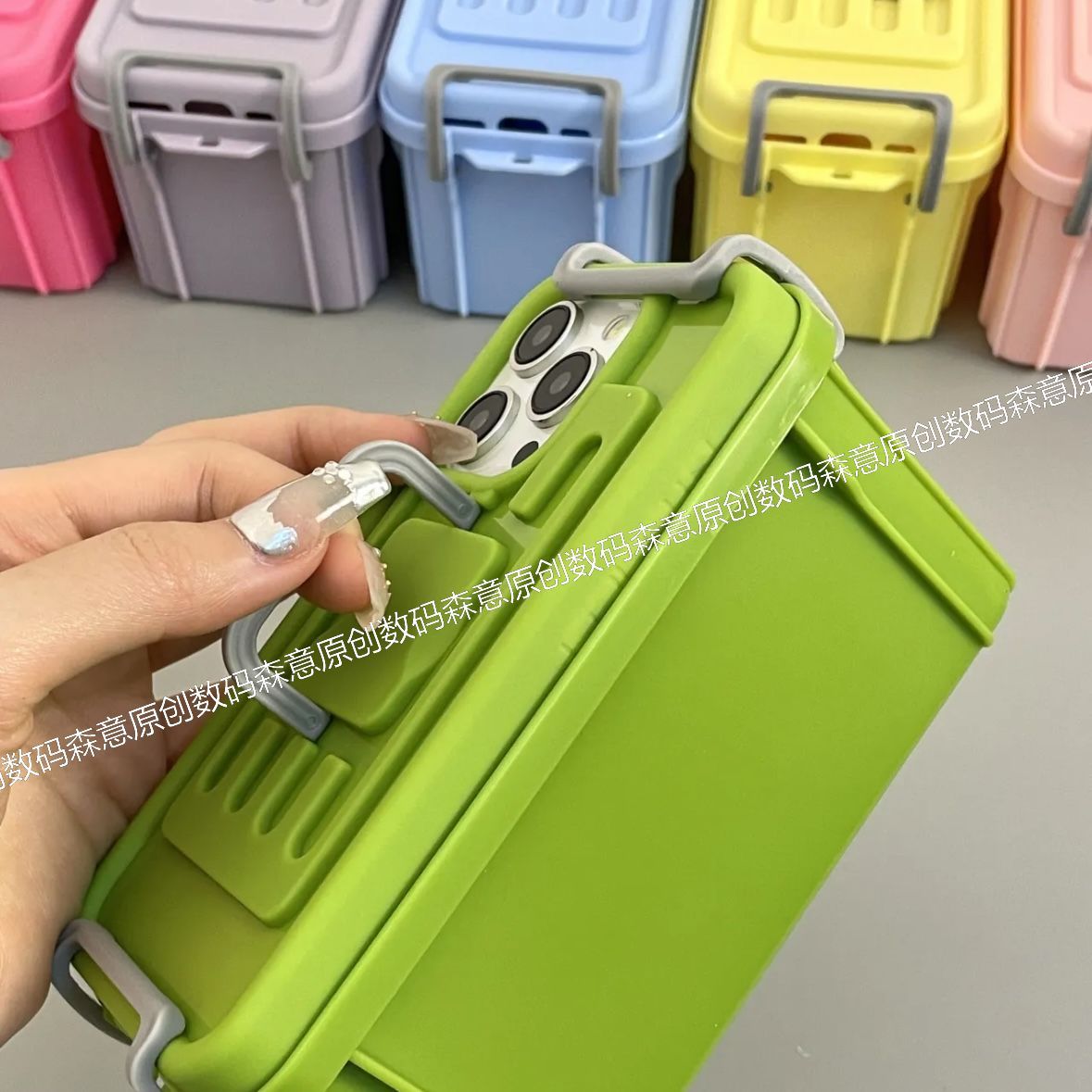 Kotak Penyimpanan Macaron Kreatif Selempang untuk Iphone15 Apple 14 Casing Ponsel 13 Kepribadian 12 Baru 11 Wanita