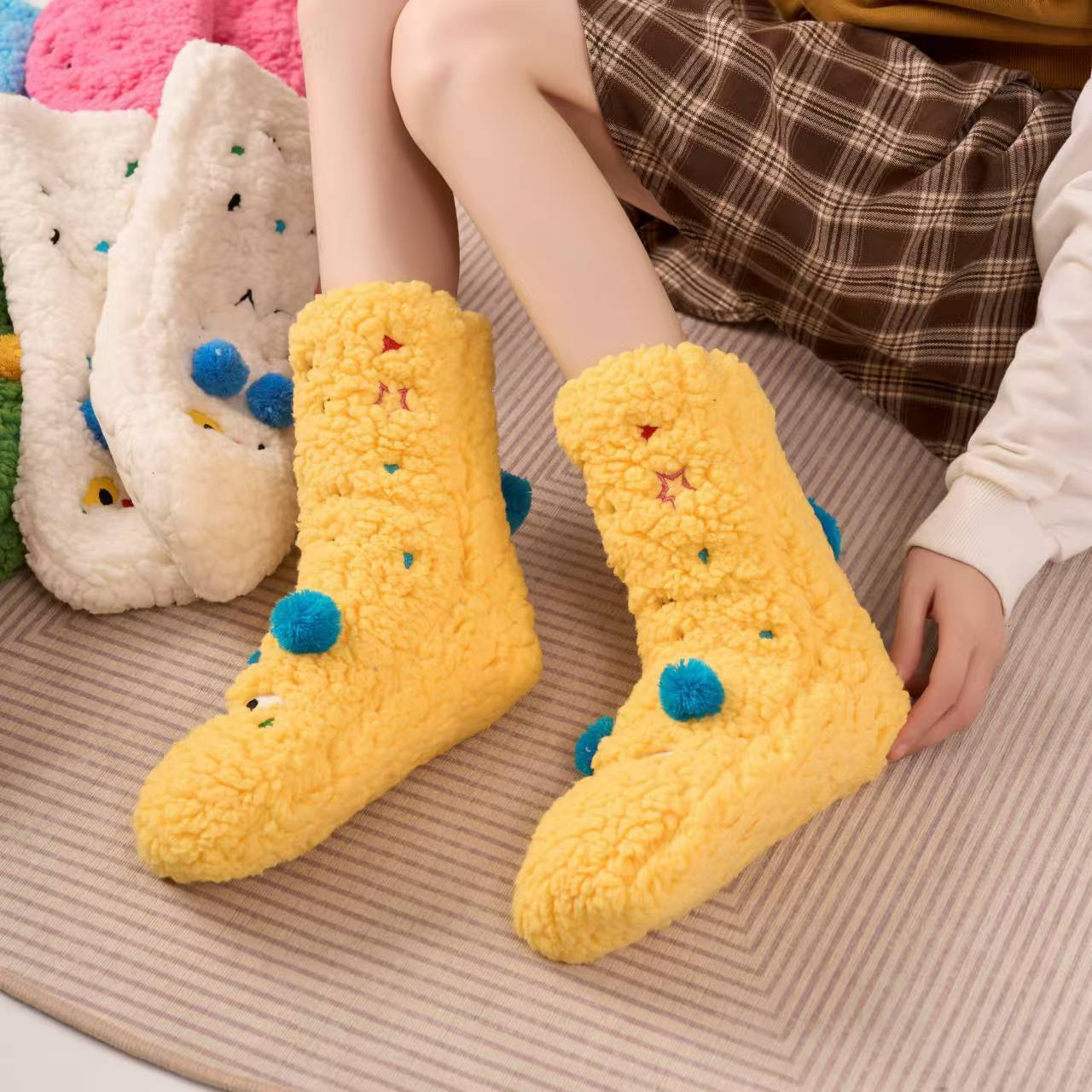 Thickened Non-Slip Floor Socks Cute Cartoon Embroidery Female Sleeping Socks Warm Berber Fleece Thick Fleece Socks Female