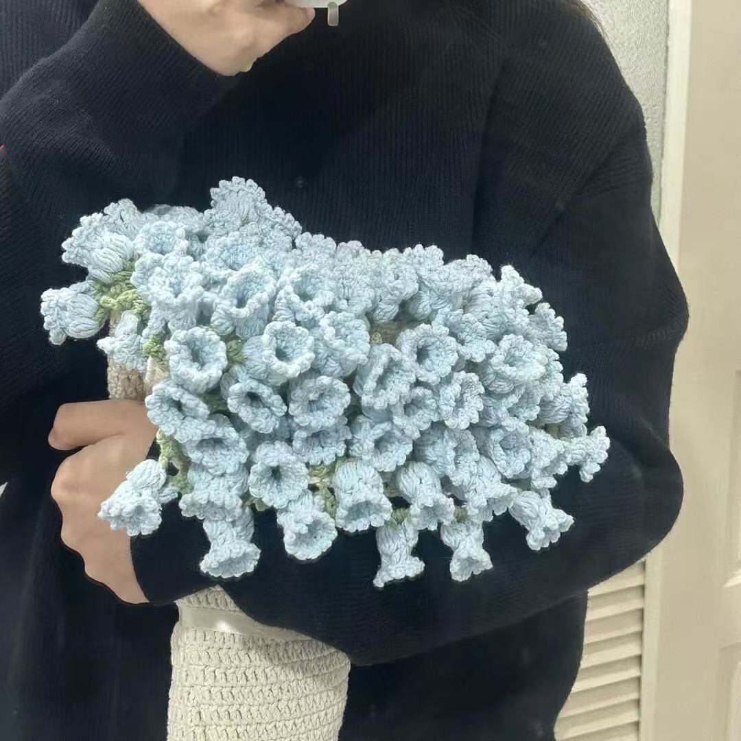 Handmade Yarn DIY Bouquet Blanket Kit Crochet Lily of the Valley Rose Blanket Transform into Bouquet Creative Gift