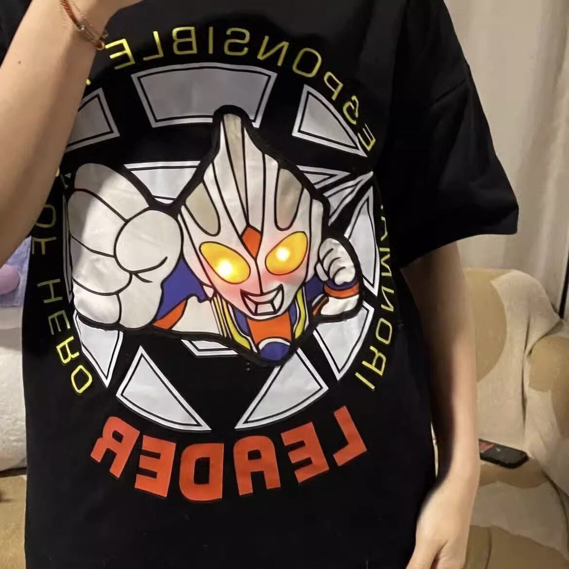 Kaos Ultraman Kreatif Bercahaya Pakaian Pasangan Anak-anak Menyala Atasan Kartun Bercahaya