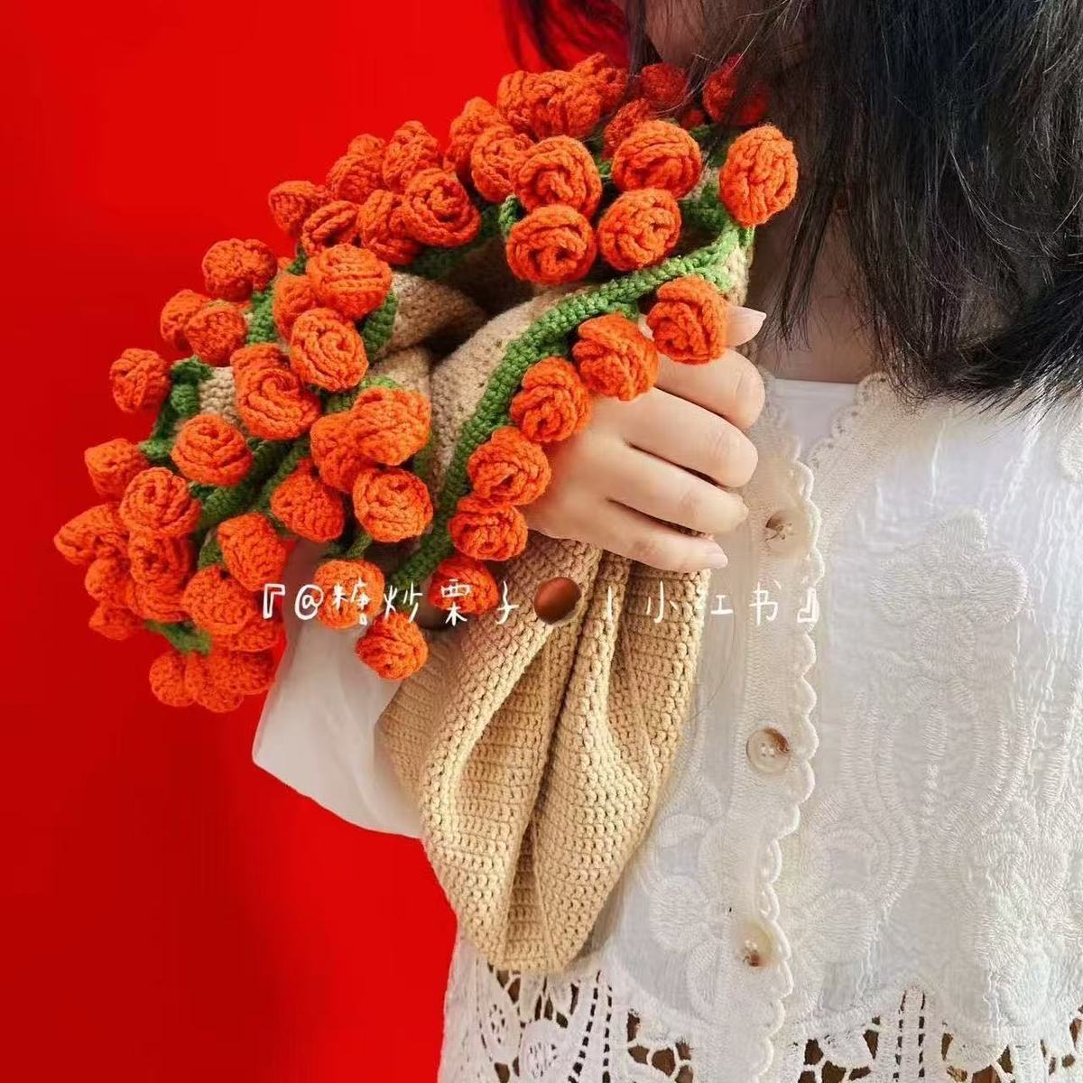 Handmade Yarn DIY Bouquet Blanket Kit Crochet Lily of the Valley Rose Blanket Transform into Bouquet Creative Gift