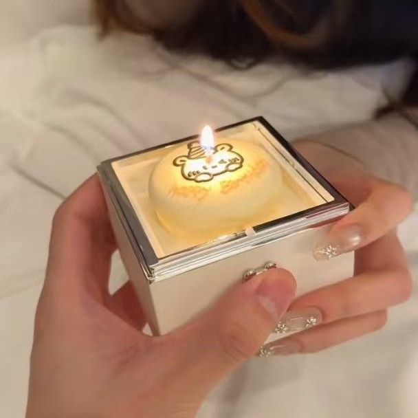 Bear Rotating Gift Box Cake Bear Candle Ring Box Valentine's Day Birthday Gift for Girlfriend