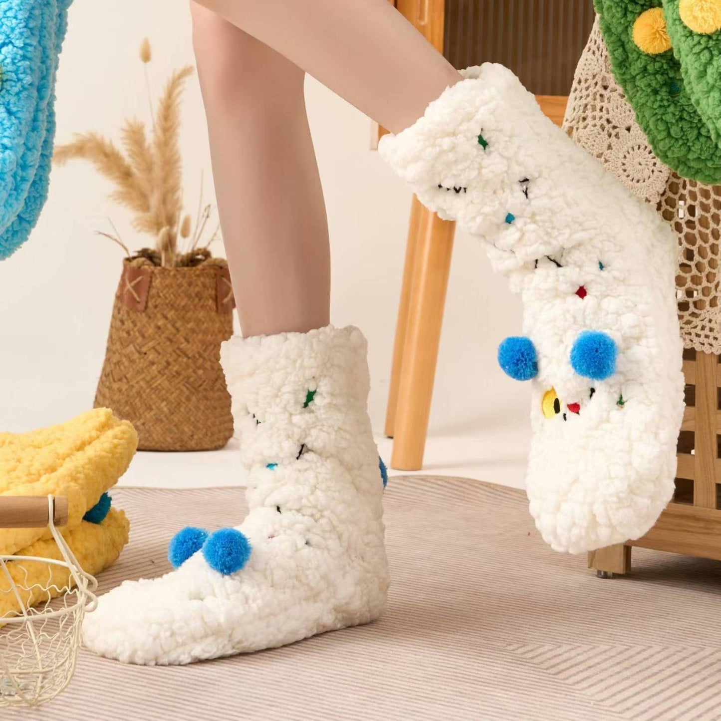 Thickened Non-Slip Floor Socks Cute Cartoon Embroidery Female Sleeping Socks Warm Berber Fleece Thick Fleece Socks Female