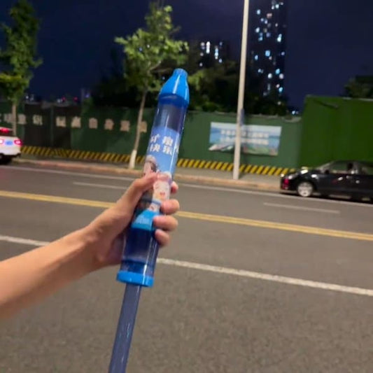 [The Joy of a Bottle of Water] Fireworks Water Gun Couple's Photo under Street Lamp Commemorative Water Fireworks Atmosphere Romantic Props